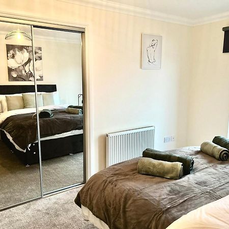 Central Cosy Riverview Apartment 2 Bed, 2 Bath, Free Parking / Wifi Inverness Exteriör bild