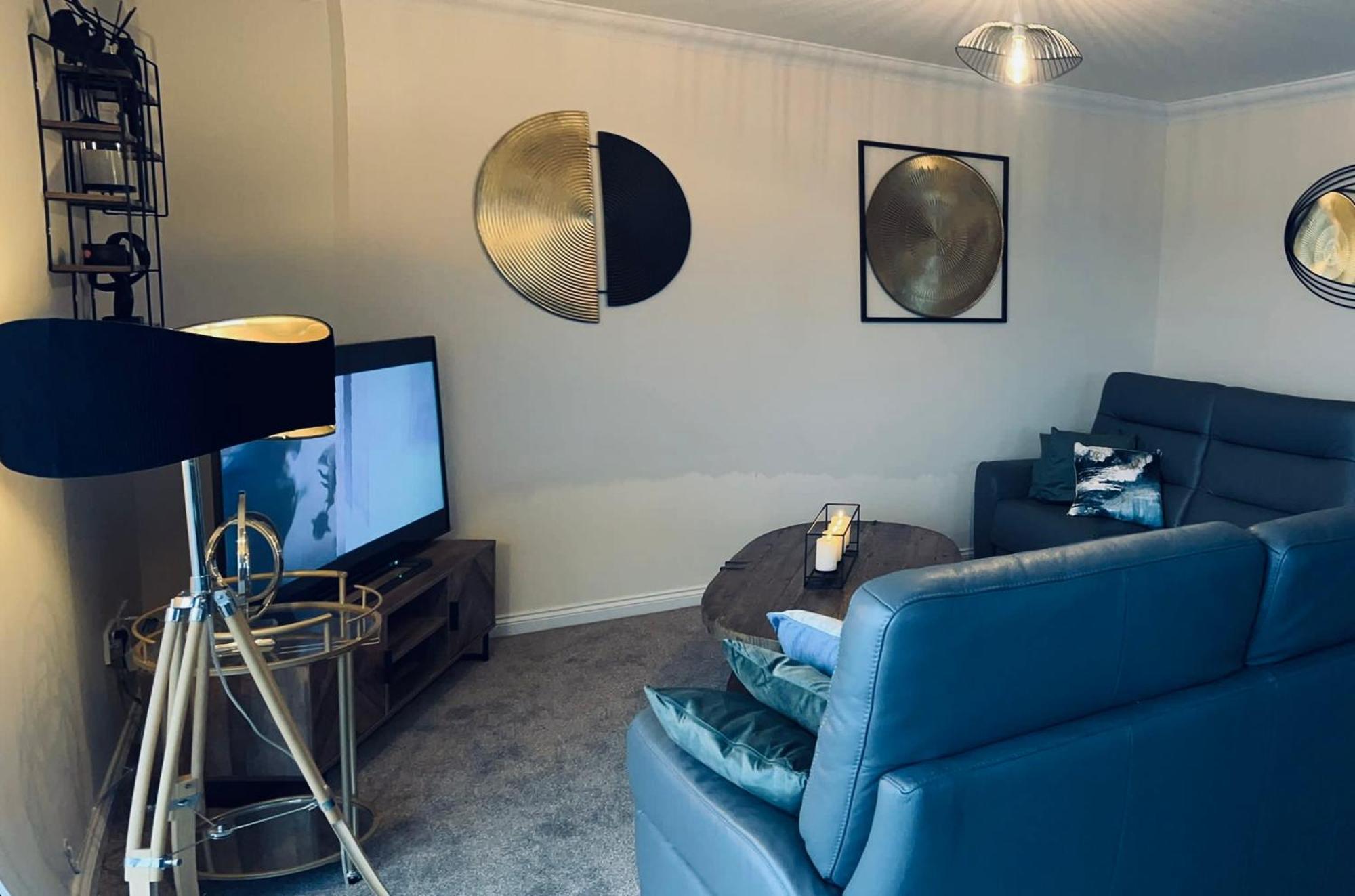 Central Cosy Riverview Apartment 2 Bed, 2 Bath, Free Parking / Wifi Inverness Exteriör bild