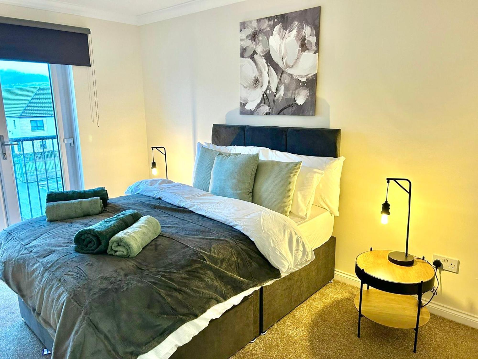 Central Cosy Riverview Apartment 2 Bed, 2 Bath, Free Parking / Wifi Inverness Exteriör bild